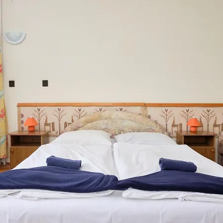 Retro Lido - * Vonyarcvashegy