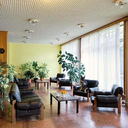 Retro Lido - Hotel *