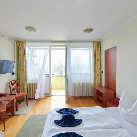 Hotel Retro Lido - *