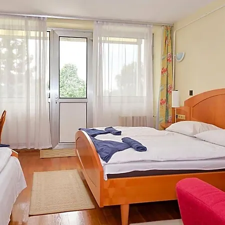 Hotel Retro Lido - *