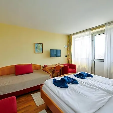 Hotel Retro Lido - *