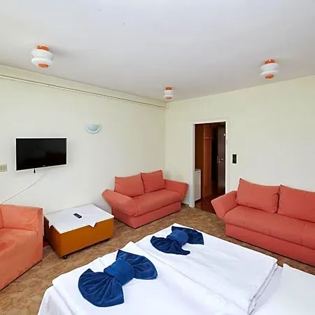 Hotel Retro Lido -