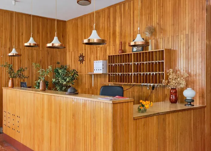 Retro Lido - מלון פוניארצוושהג'