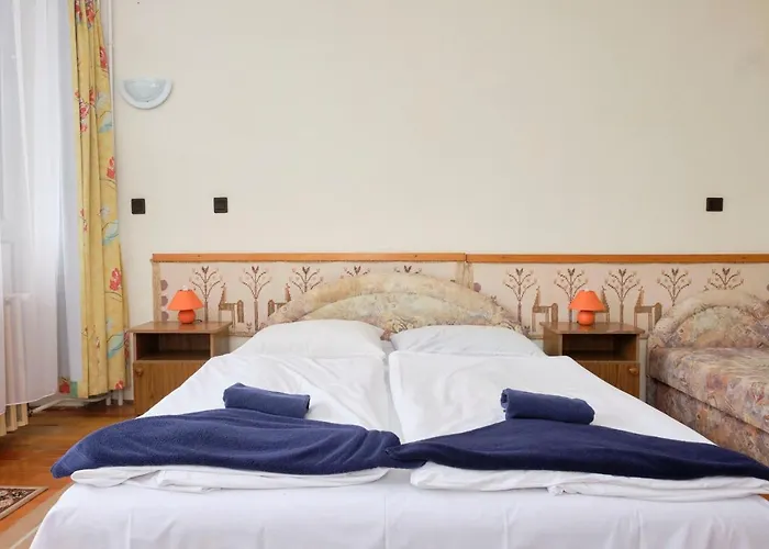 Retro Lido - * פוניארצוושהג'