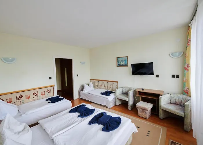 Retro Lido - * פוניארצוושהג'