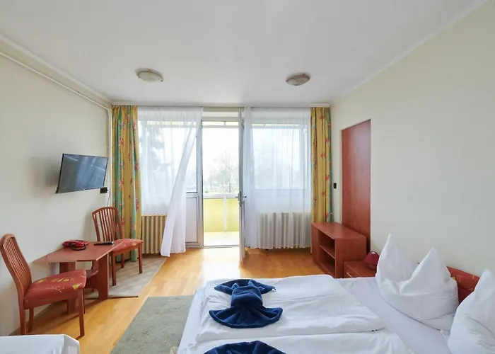 מלון Retro Lido - *