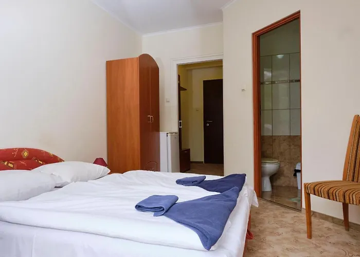 מלון Retro Lido - *