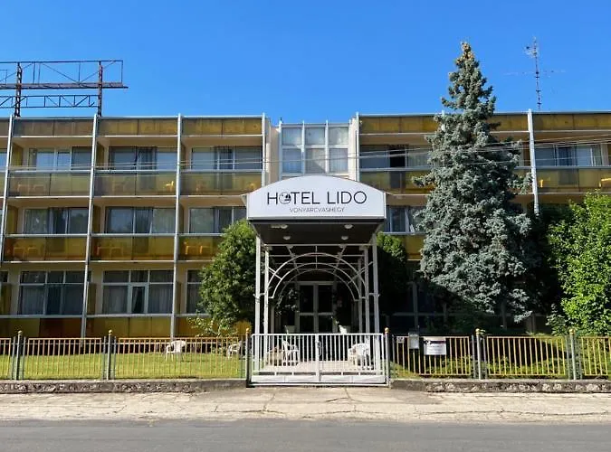 Retro Lido - * פוניארצוושהג'